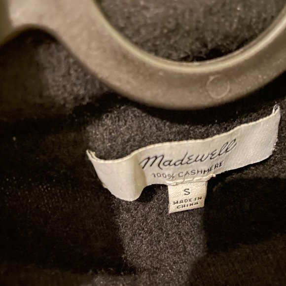 Madewell 100% Black Cashmere Sweater - Picture 4 of 5